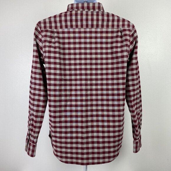 Old Navy Checkered Button Down Shirt - Picture 6 of 8